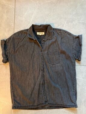 Madewell black denim button up. Size XS.